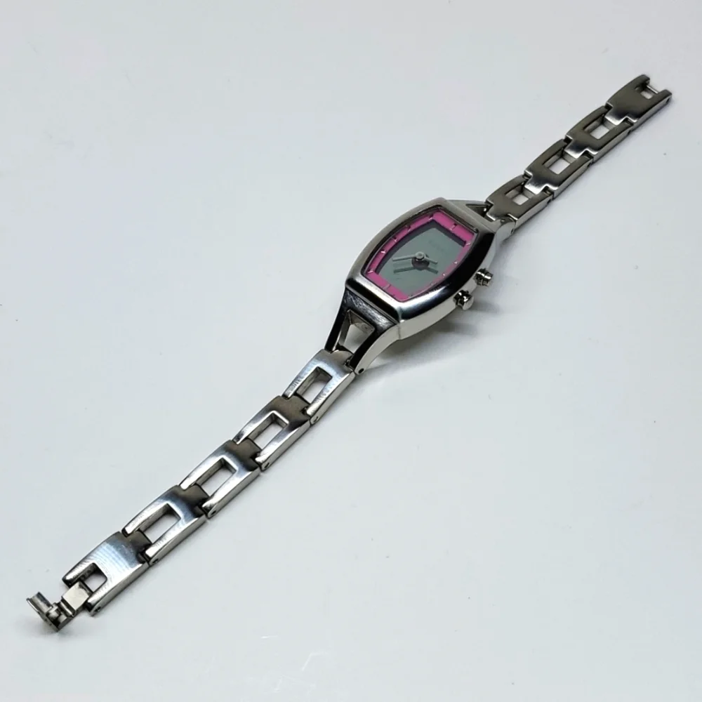 Fossil Big Tic Watch ES9677 Silver Pink Hearts Y2K Vintage